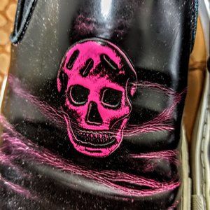 ALEXANDER MCQUEEN NEON SKULL LEATHER SHOES SIZE 8